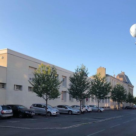 Appartement Aventure A Épernay Zewnętrze zdjęcie